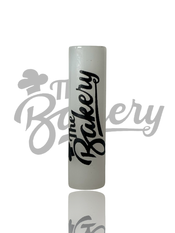 1 Hole (white)